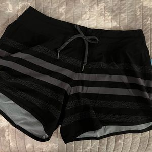 Run In Rabbit Surf N Turf Shorts
